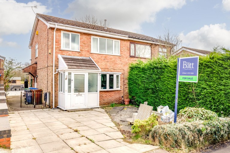 Runshaw Avenue, Appley Bridge, WN6