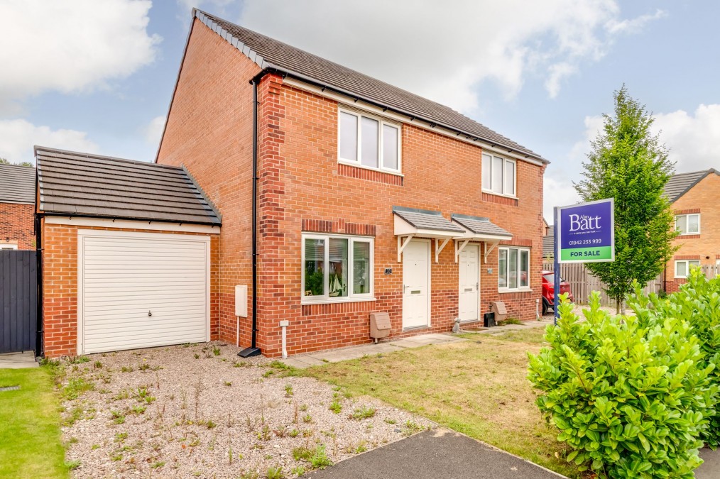 Mersey Road, Platt Bridge, WN2