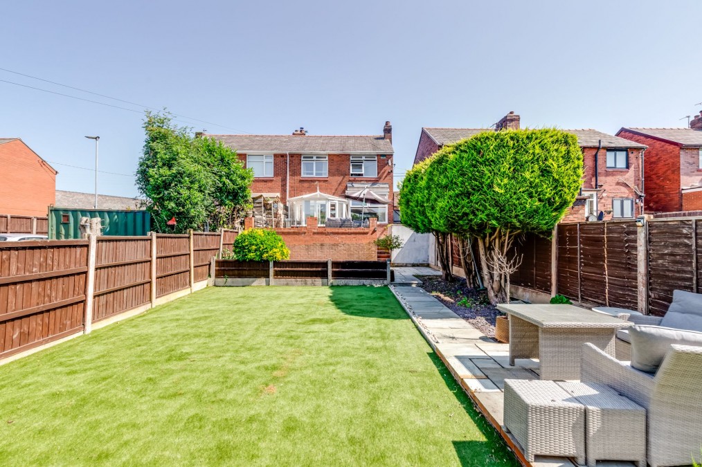 Cale Lane, Aspull, WN2