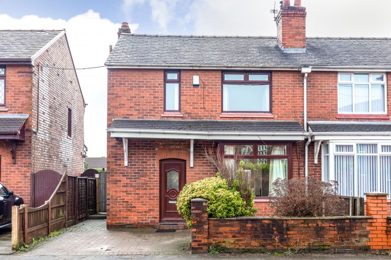 Cale Lane, Aspull, WN2