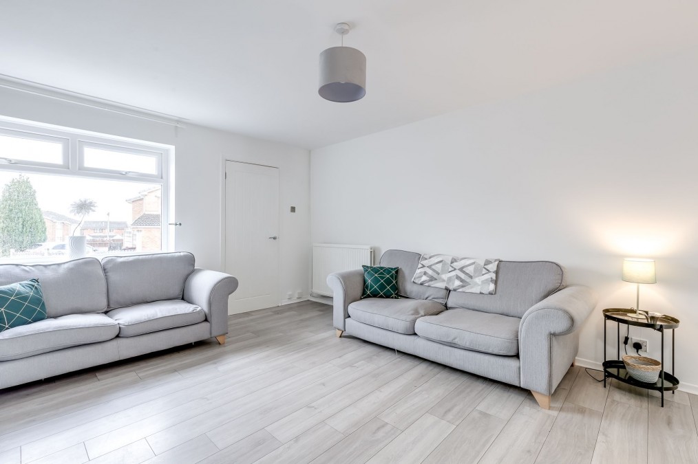 Beech Grove, Abram, WN2