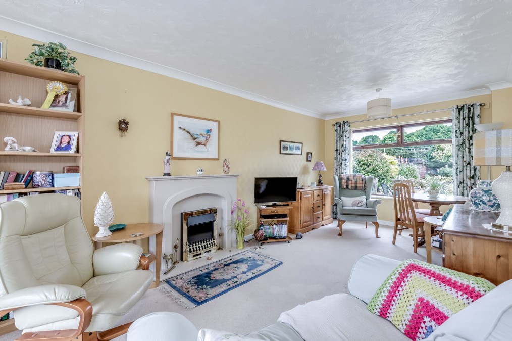 Alderton Drive, Ashton-In-Makerfield, WN4