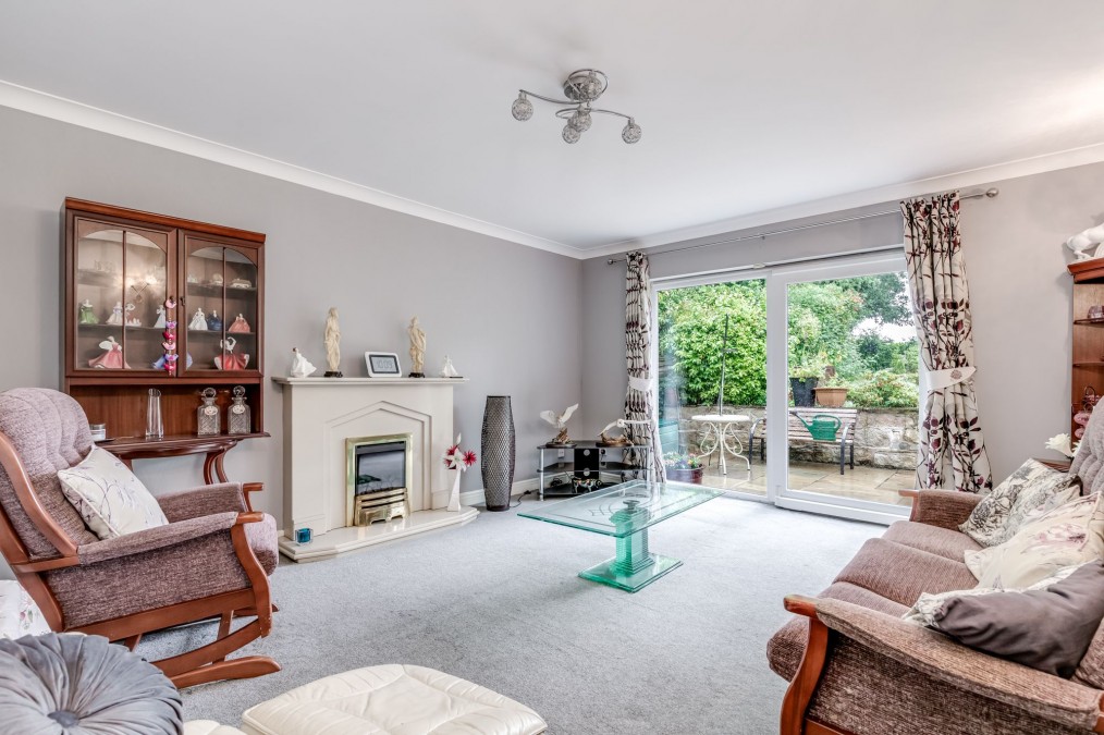 Pine View, Winstanley, WN3