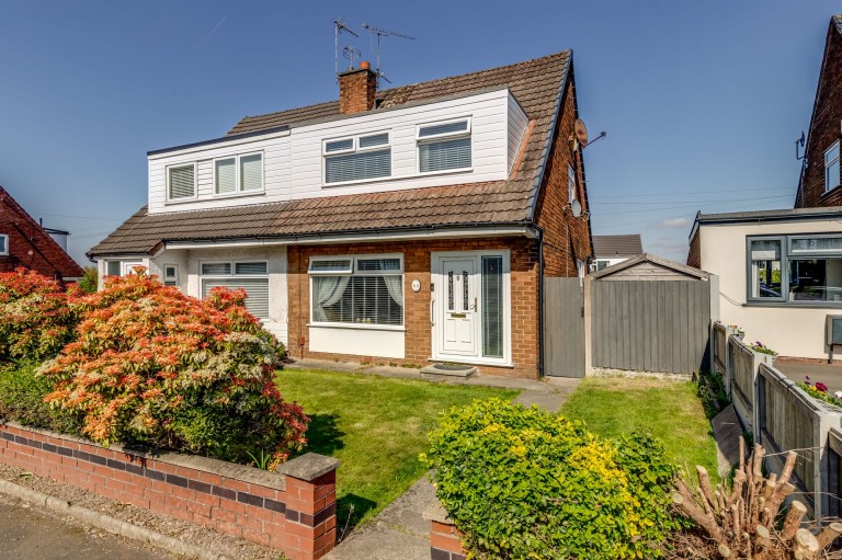 Holmes House Avenue, Wigan, WN3