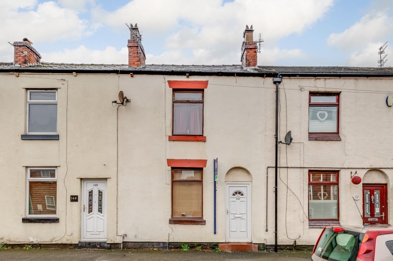 Preston Road, Standish, WN6