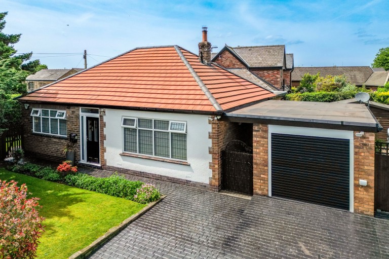 Carr Mill Road, Billinge, WN5