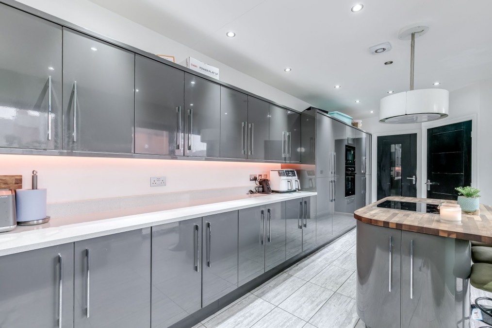 Gidlow Lane, Wigan, WN6