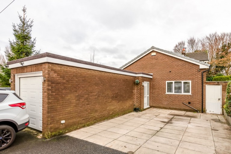 Castle Hill Road, Hindley, WN2