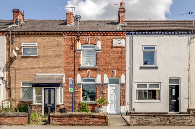 Poolstock Lane, Wigan, WN3