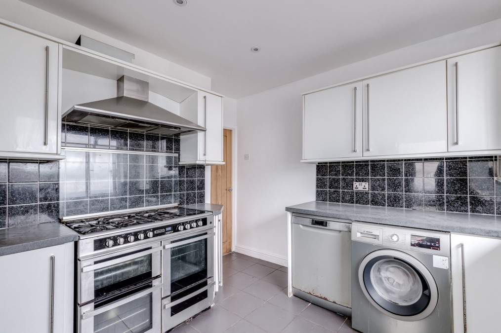 Cedar Avenue, Standish, WN6