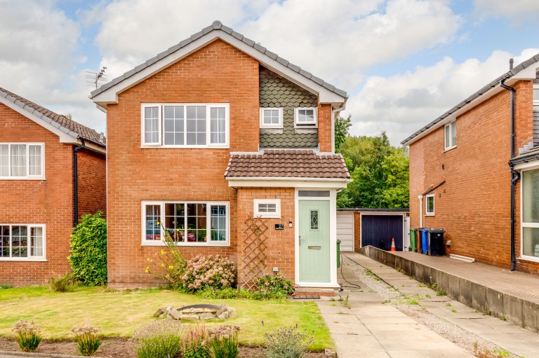 Walter Scott Avenue, Wigan, WN1