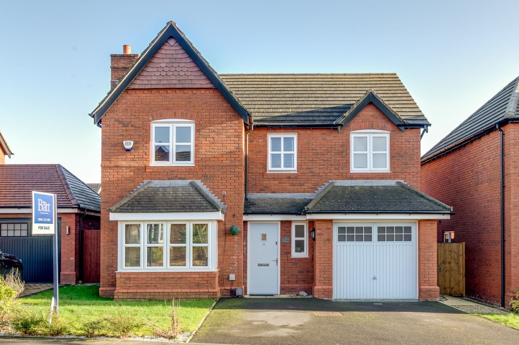 Range Drive, Standish, WN6