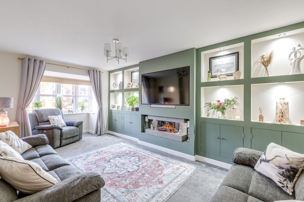 Range Drive, Standish, WN6