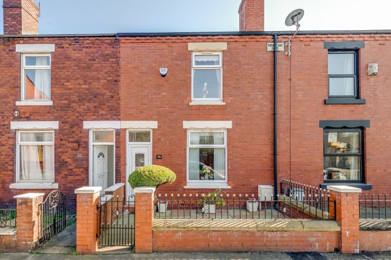 Gidlow Lane, Wigan, WN6