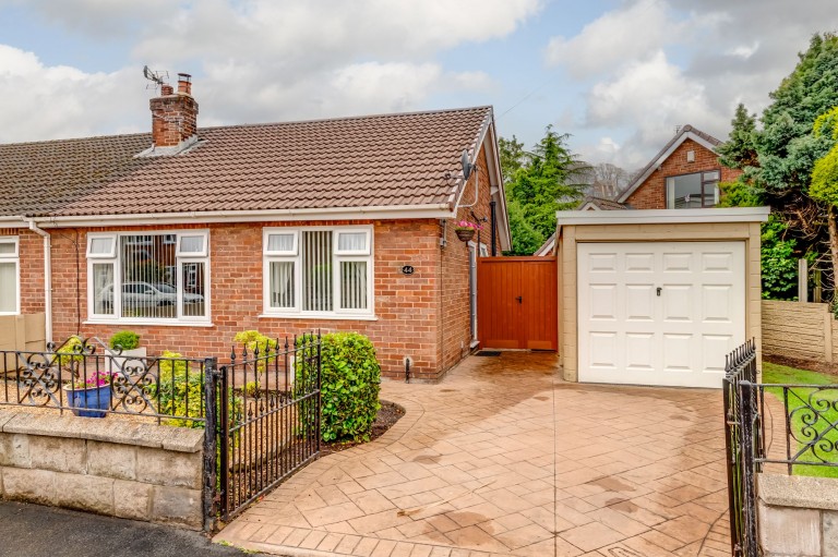 Valley Road, Wigan, WN5