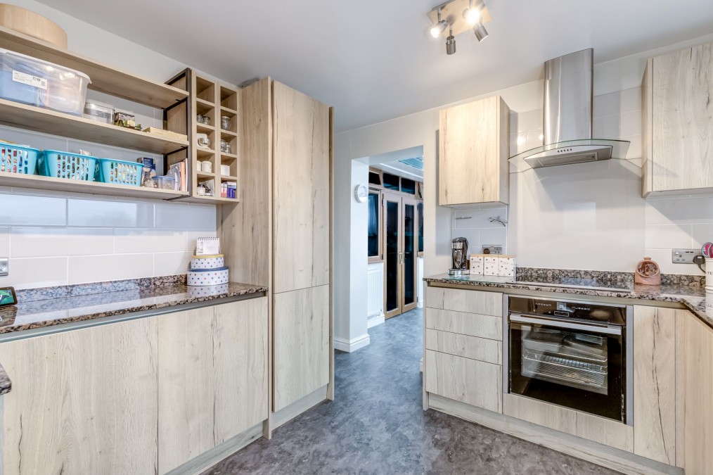Elm Avenue, Standish, WN6