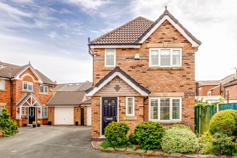 Hayward Grove, Standish, WN6