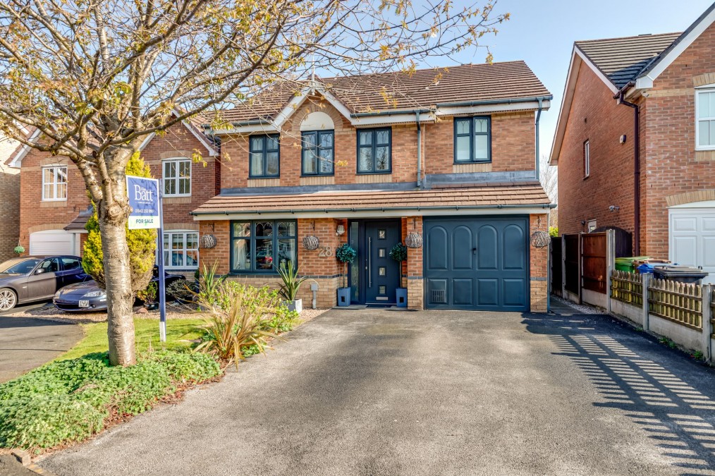 Stuart Close, Platt Bridge, WN2