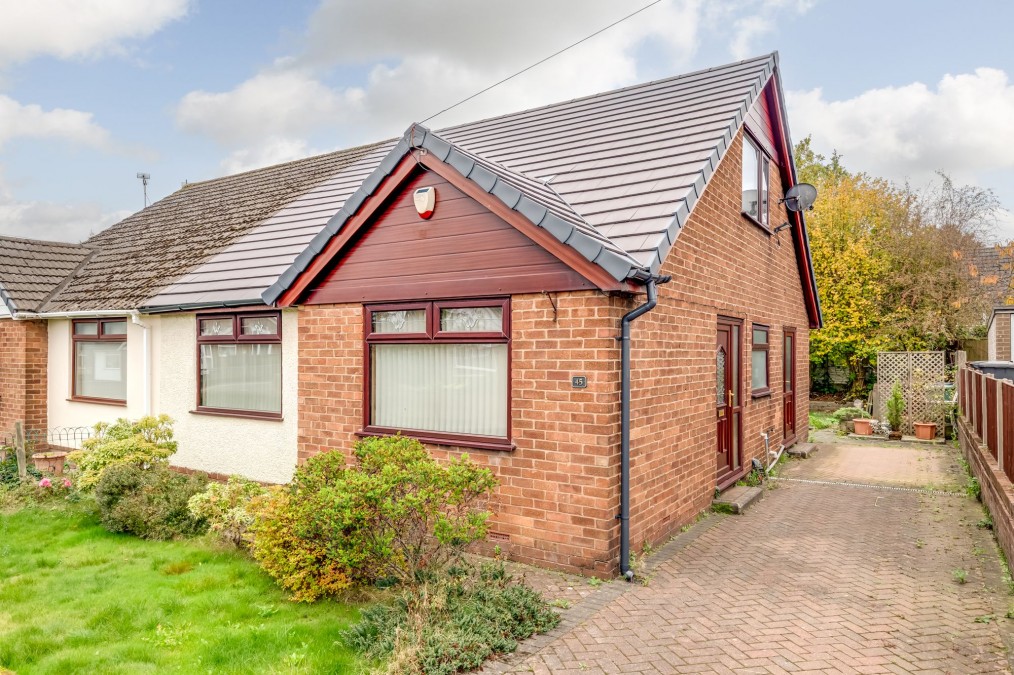 Oxford Road, Orrell, WN5