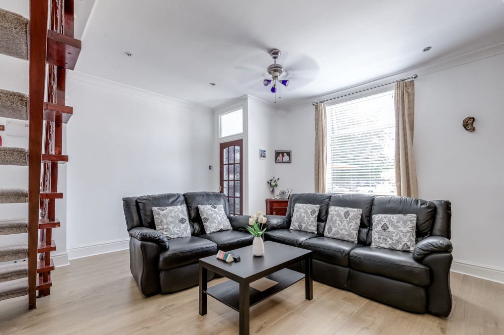 Gidlow Lane, Wigan, WN6