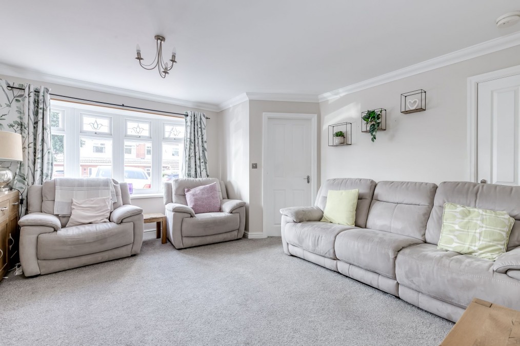 Edale Drive, Standish, WN6