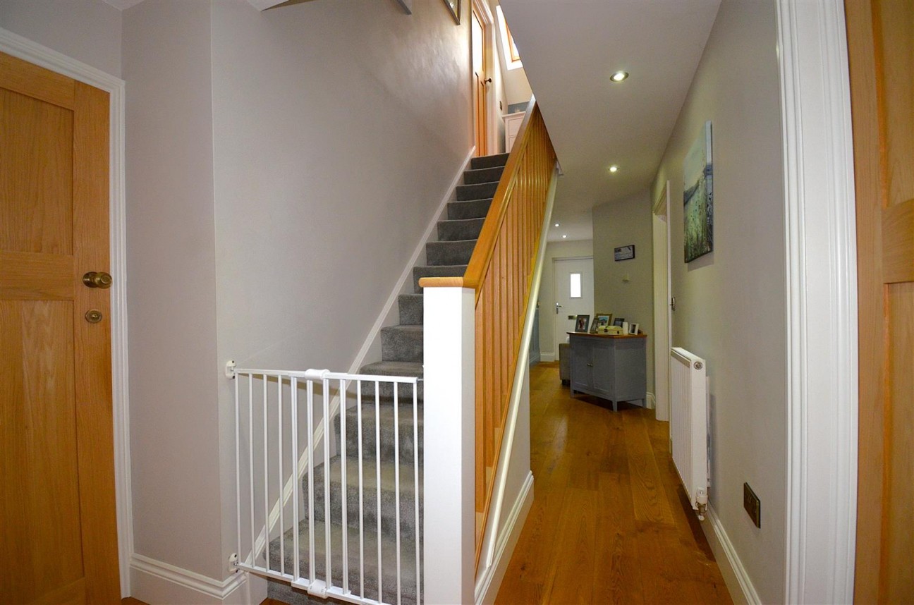 Avenue Road, Queniborough, Leicester