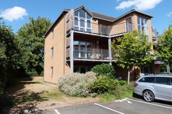 Dudley Whenham Close, Syston