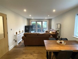 Dudley Whenham Close, Syston