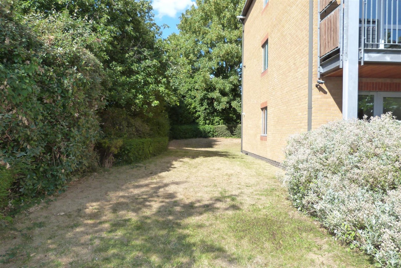 Dudley Whenham Close, Syston