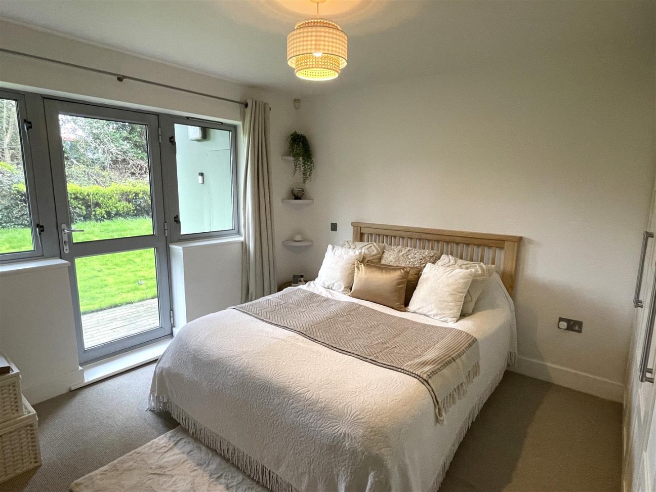 Dudley Whenham Close, Syston