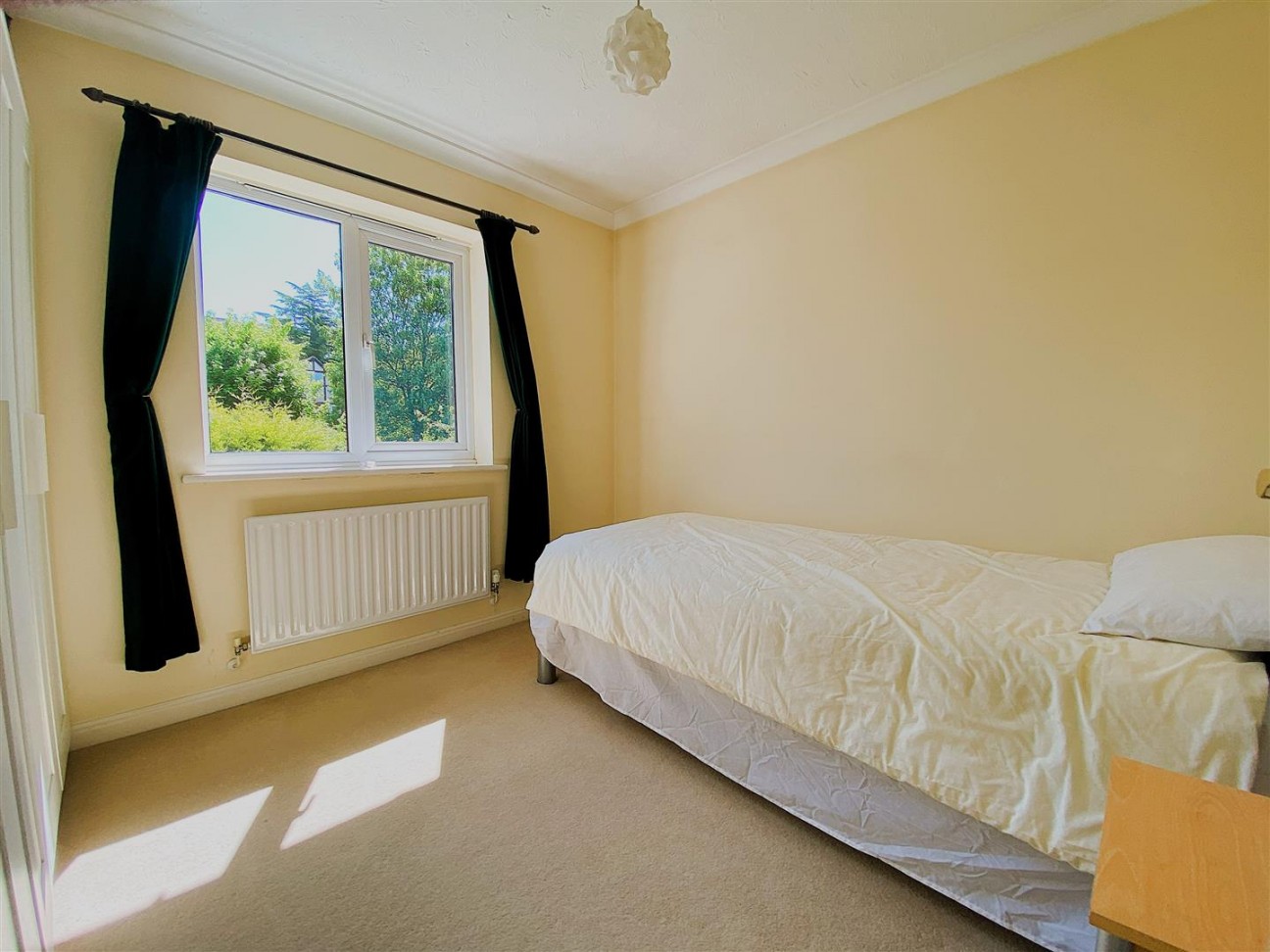 Anthony Close, Syston