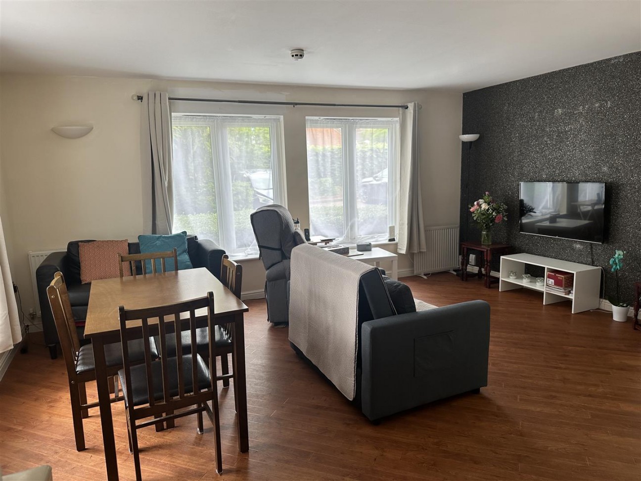 Flat 2, Hermitage Court, Honeywell Close, Oadby