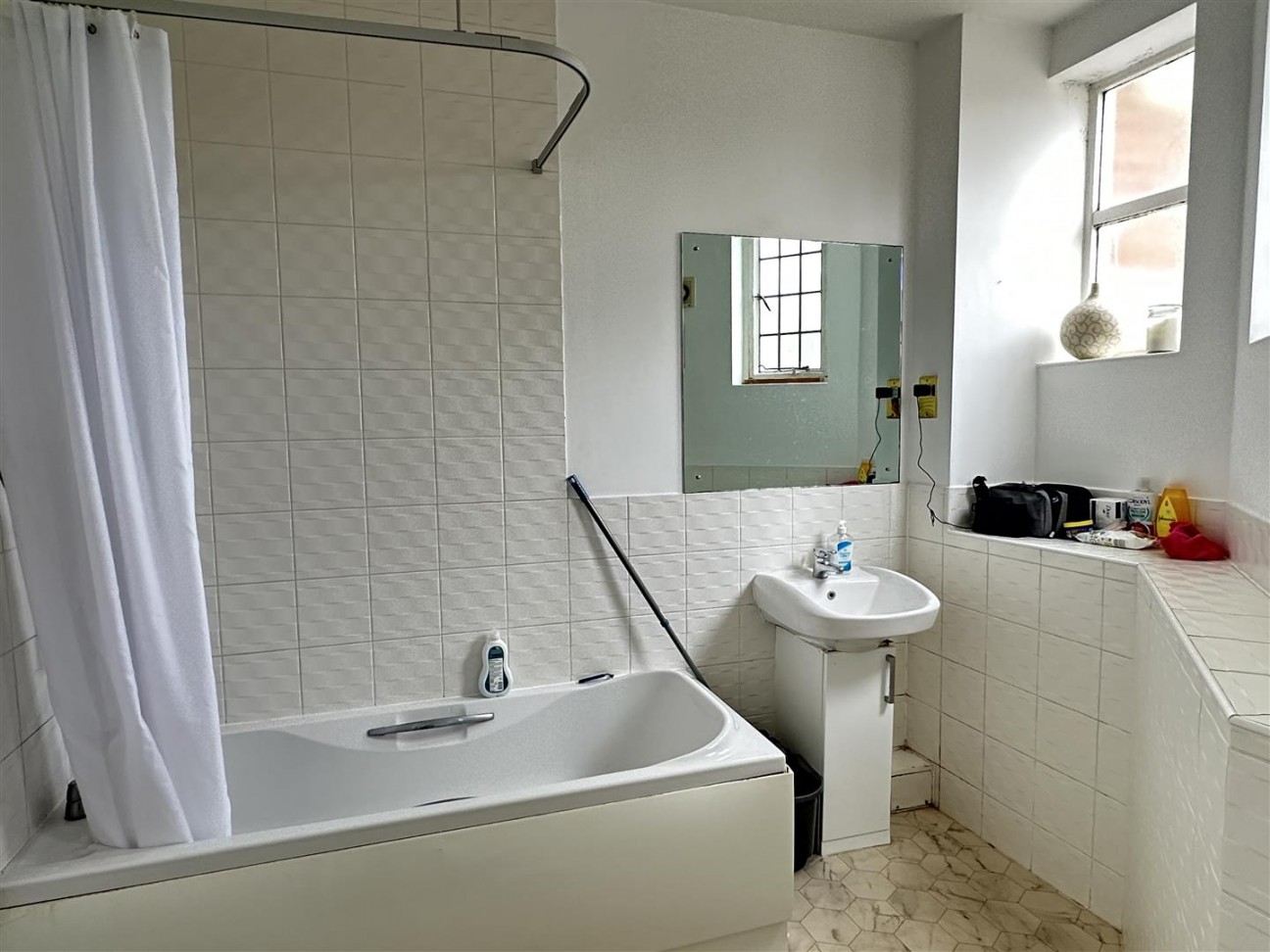 Flat 74, Hermitage Court, Honeywell Close,