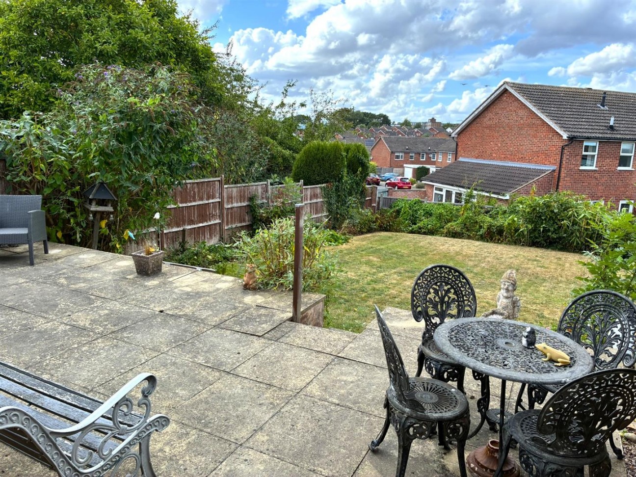 Penzance Avenue, Wigston, Leicestershire