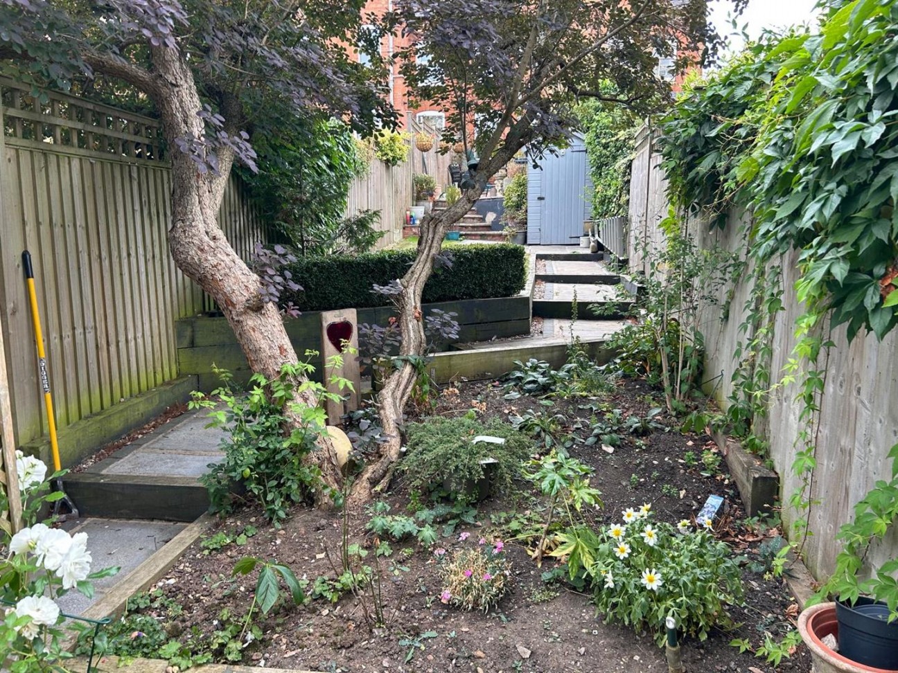 High Street, Great Glen