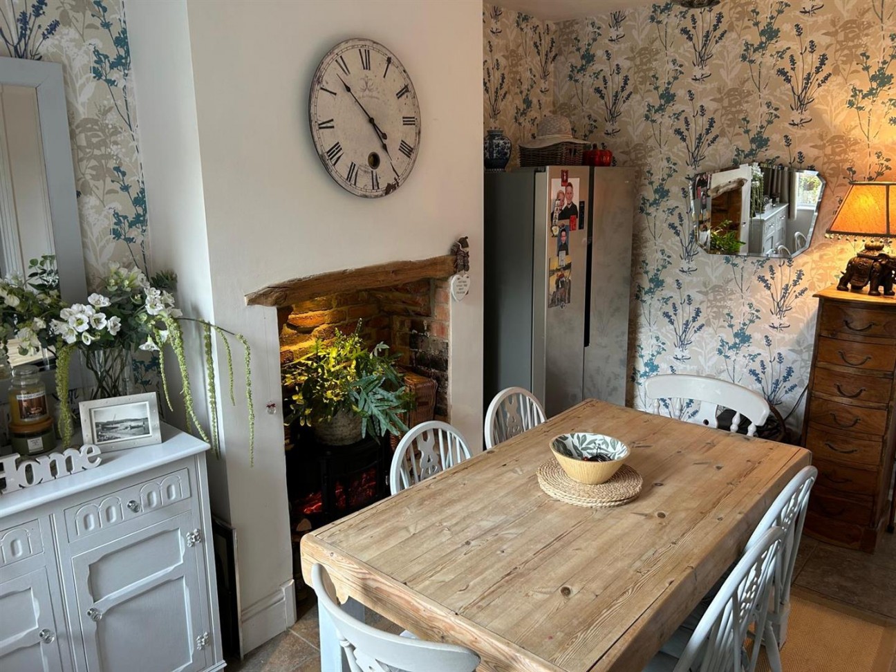 High Street, Great Glen