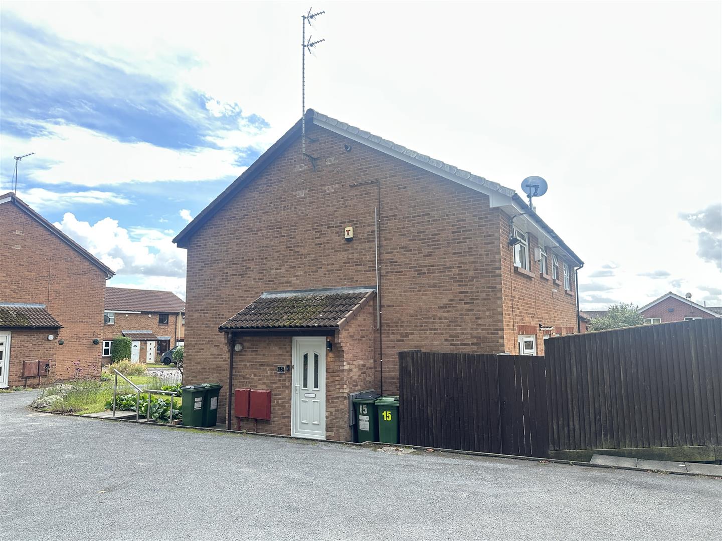 Hewes Close, Glen Parva