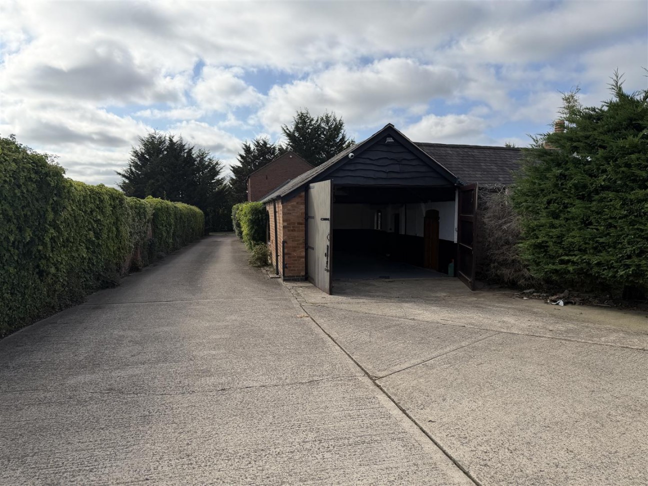 Barn Storage, Newton Lane, Leicester