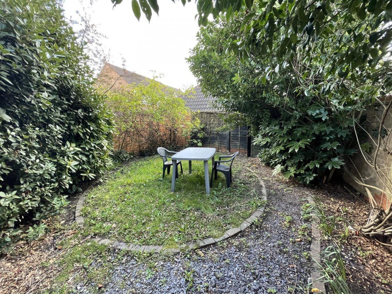 Darien Way, Thorpe Astley