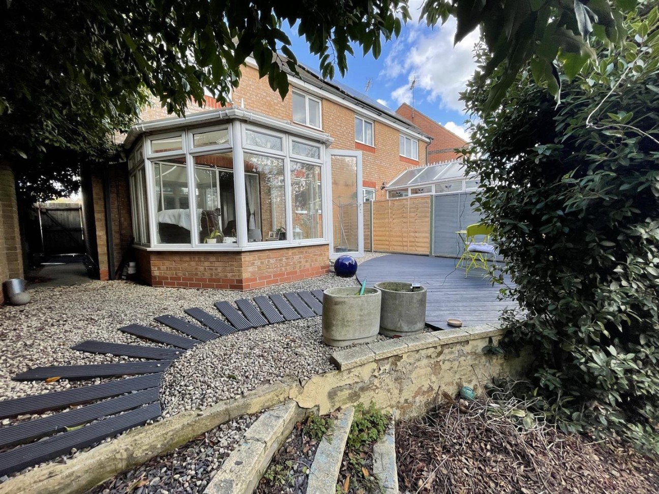 Darien Way, Thorpe Astley