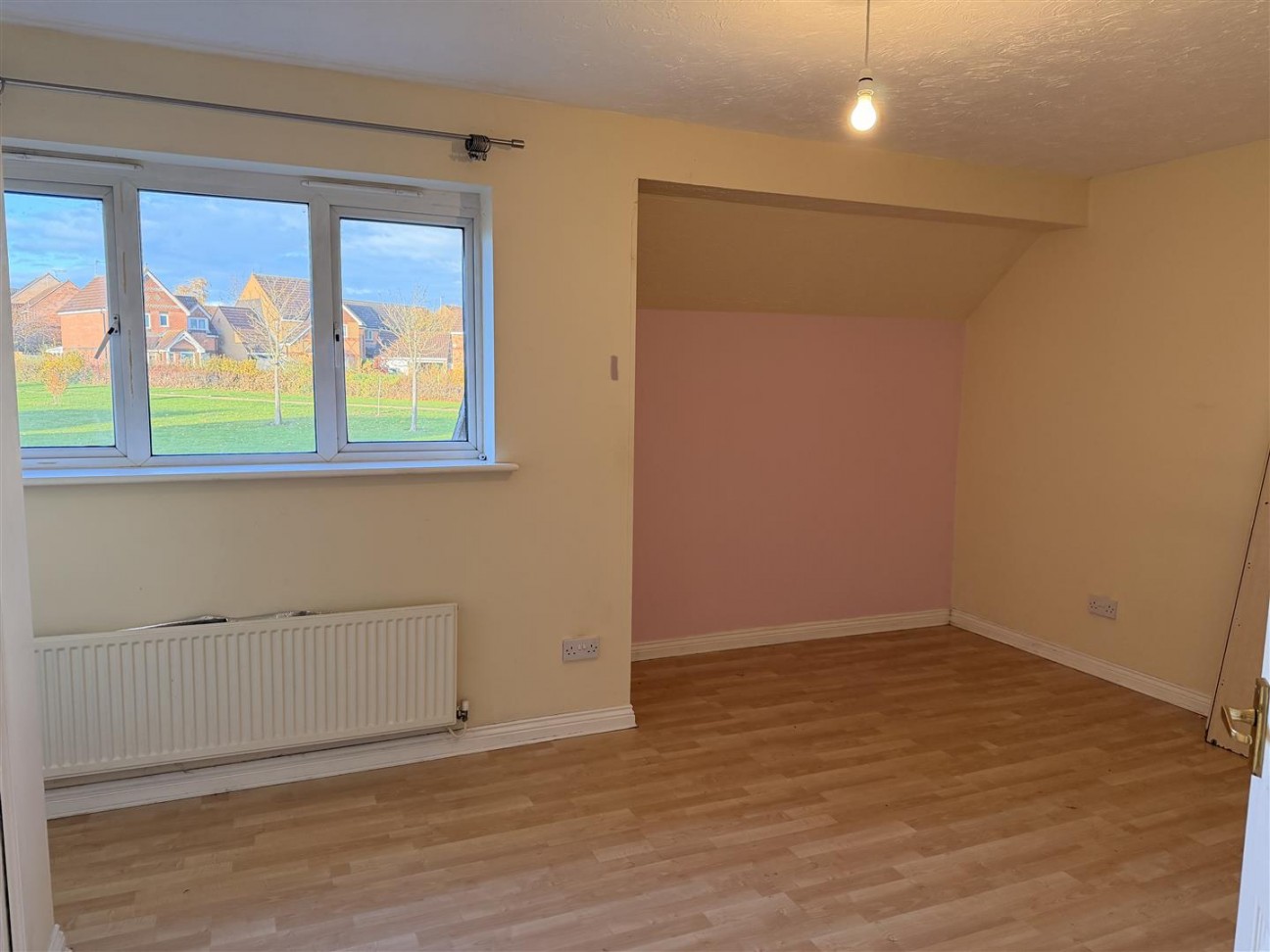 Darien Way, Thorpe Astley