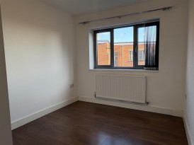 Flat 17, Belvoir Court, 30 Paddock Street