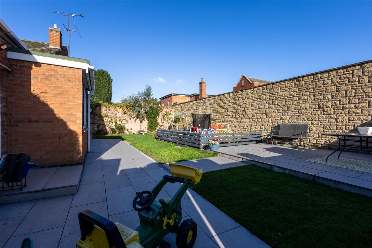 Avon Drive, Whetstone, Leicestershire.