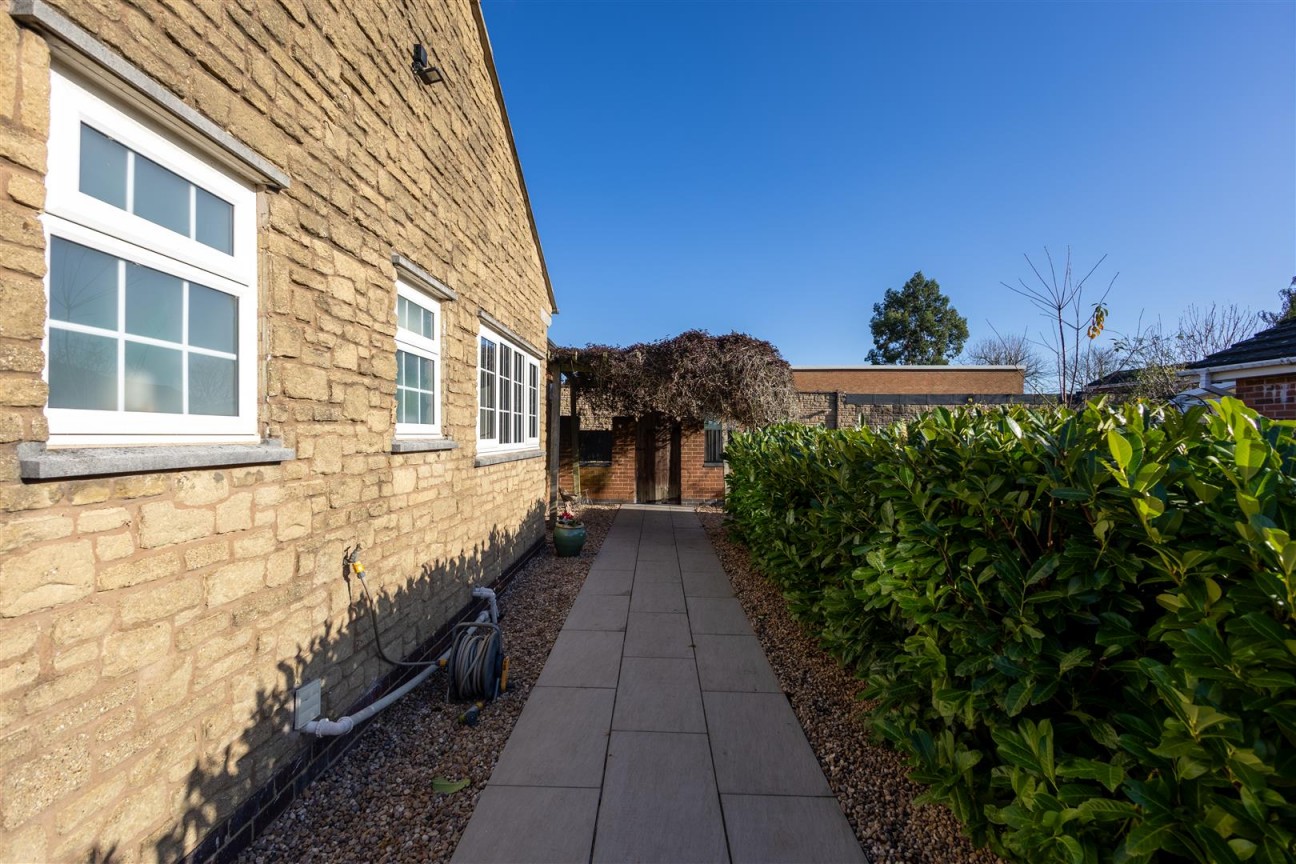 Avon Drive, Whetstone, Leicestershire.