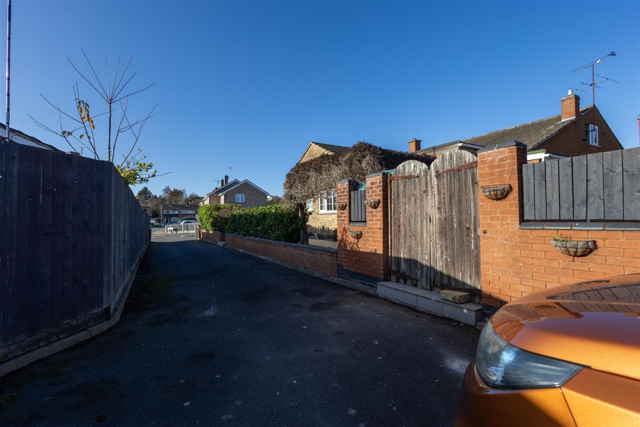 Avon Drive, Whetstone, Leicestershire.