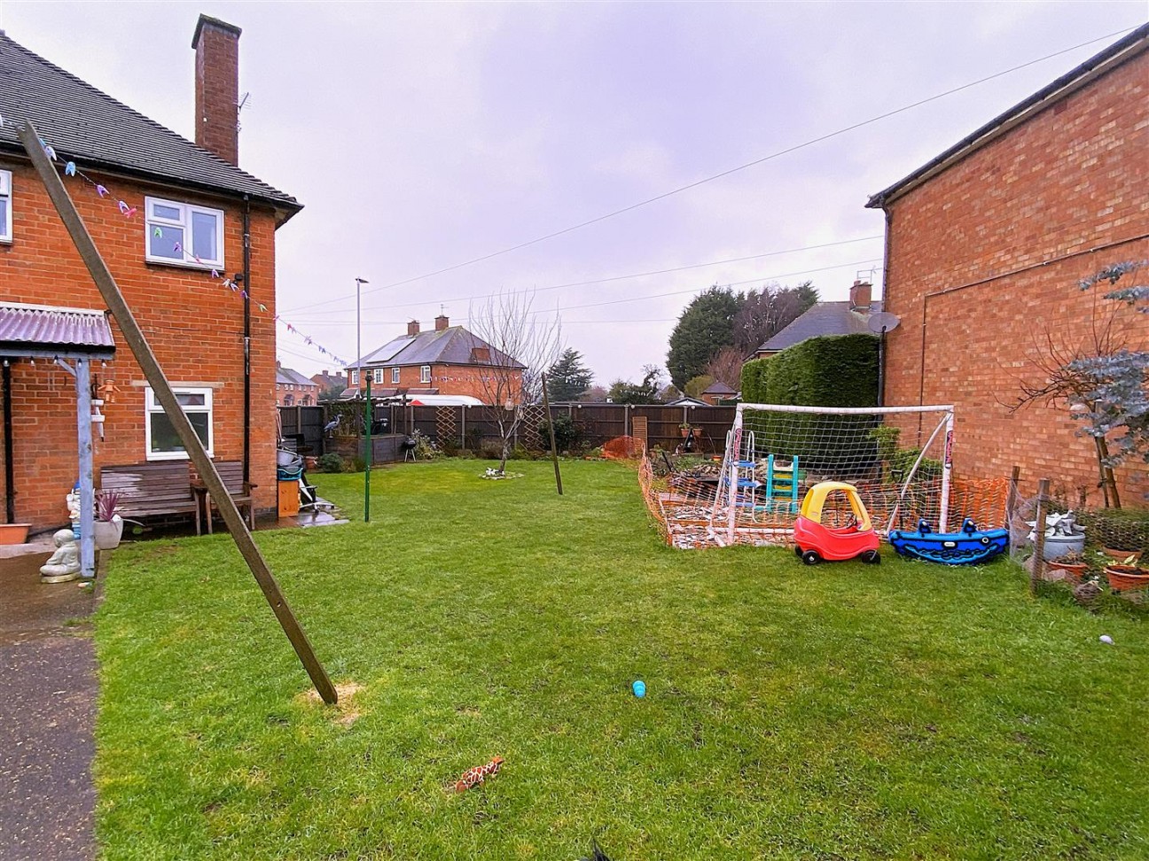 East Avenue, Syston,