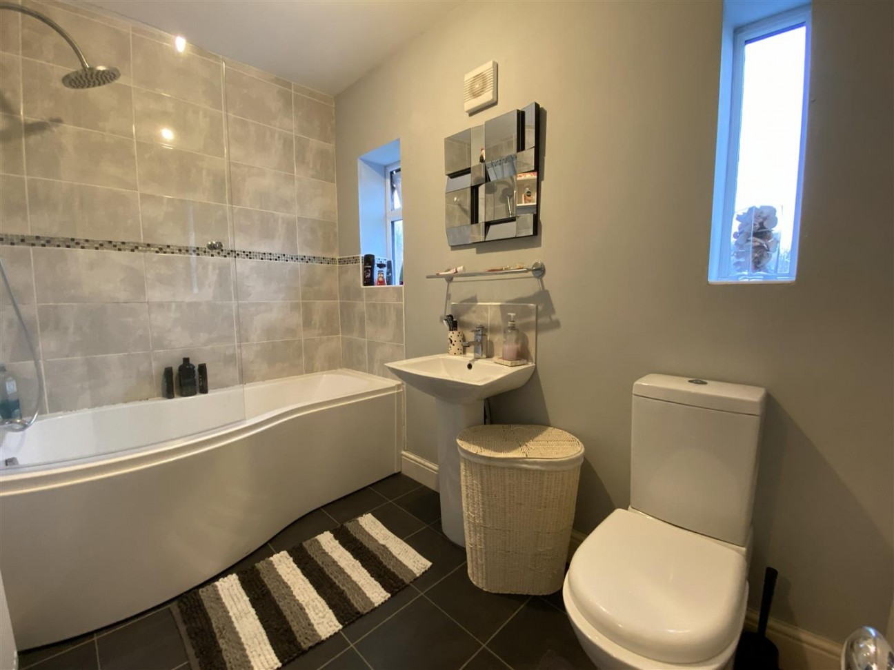 East Avenue, Syston,