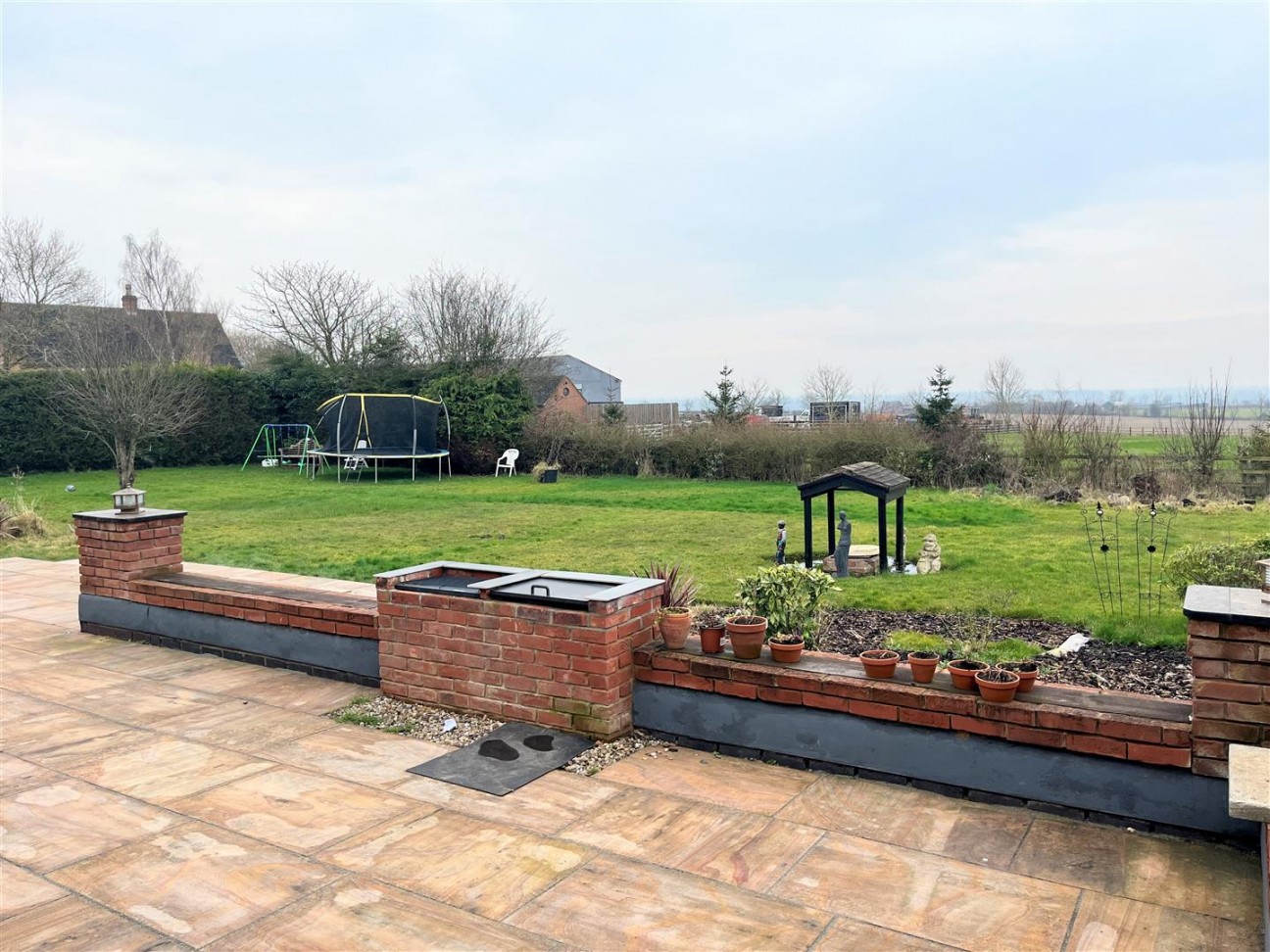 Alfrace, Newton Lane, Wigston