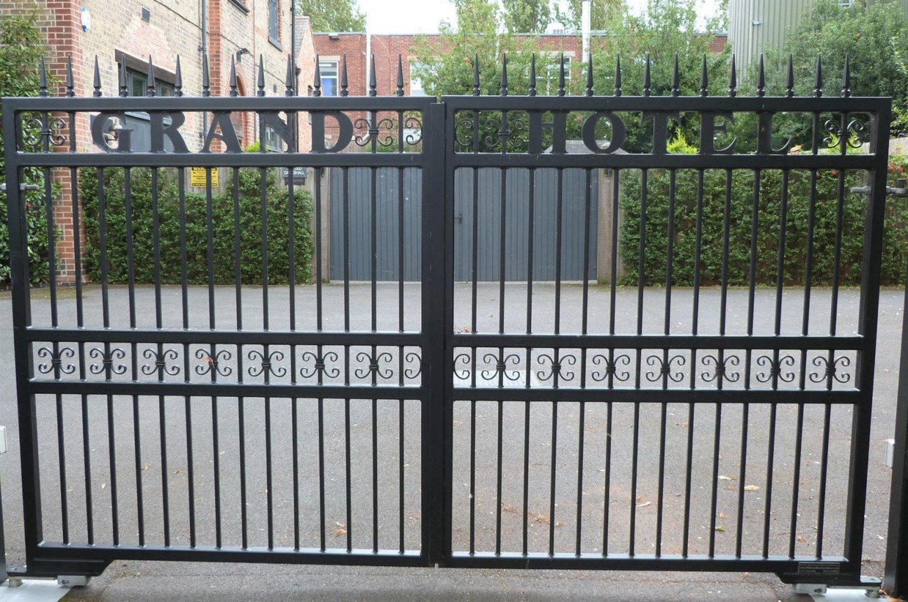 The Grand Hotel, Canal Street