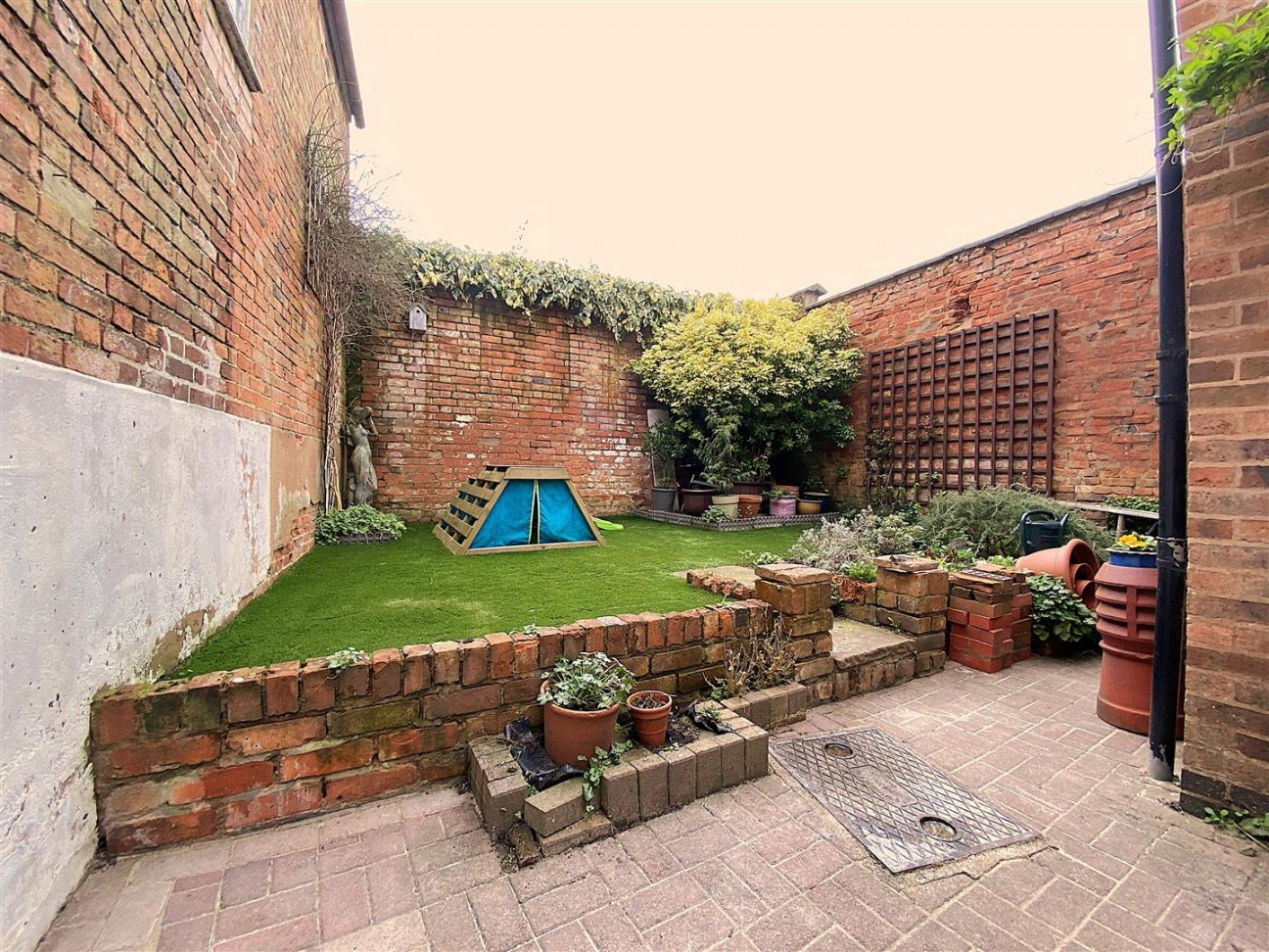 School Street, Syston